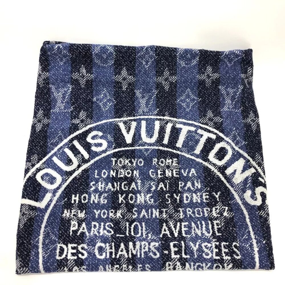 LOUIS VUITTON Monogram TRUNKS＆BAGS Beach towel bath towel towel cotton blue